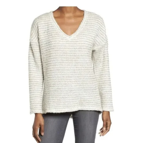 Kut From The Kloth Sweater Womens Small Gray V Neck Pullover Soft Knit Cozy Top - Picture 1 of 7